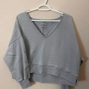 Abercrombie & Fitch Soft Blue/Gray V-Neck Crop